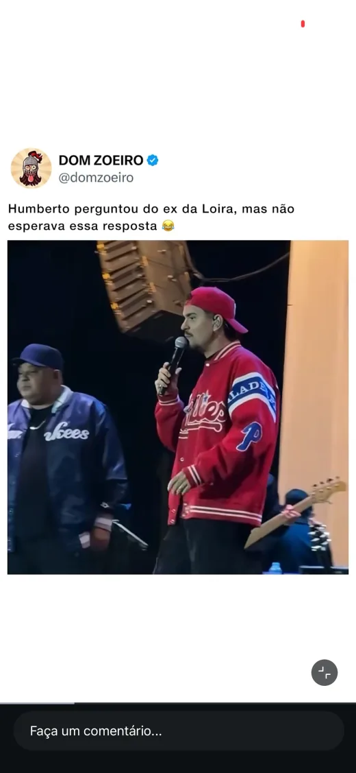 Corte de apresentação no palco em uma publicação de entretenimento.